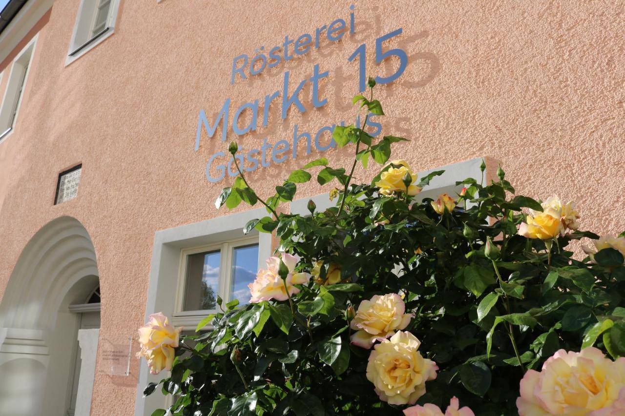 Markt 15 Gaestehaus Зенфтенберг Экстерьер фото