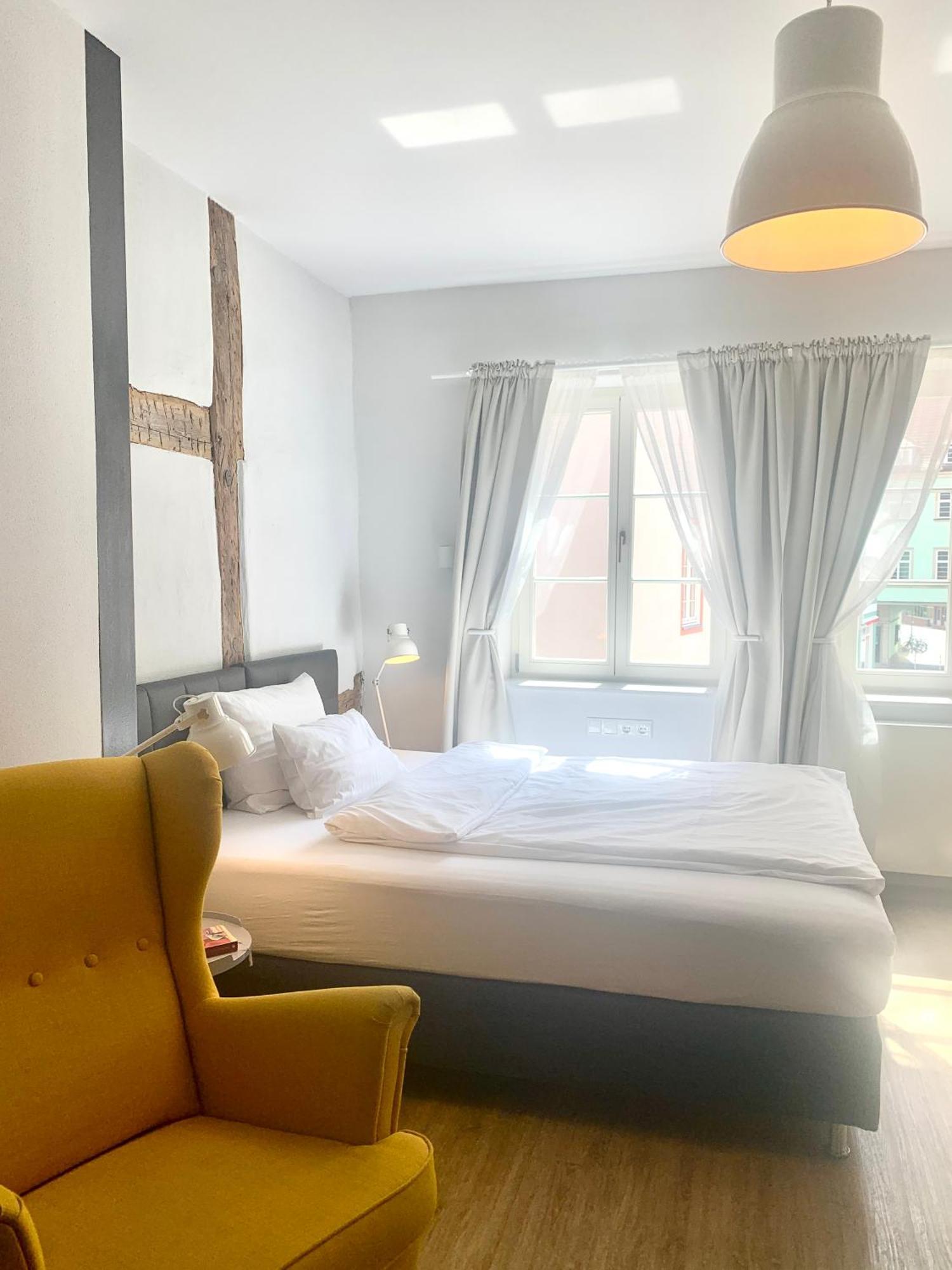Markt 15 Gaestehaus Зенфтенберг Номер фото